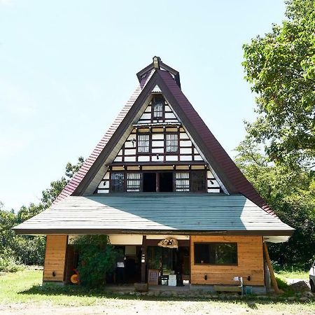 Guesthouse Kazura Nanto Exterior photo