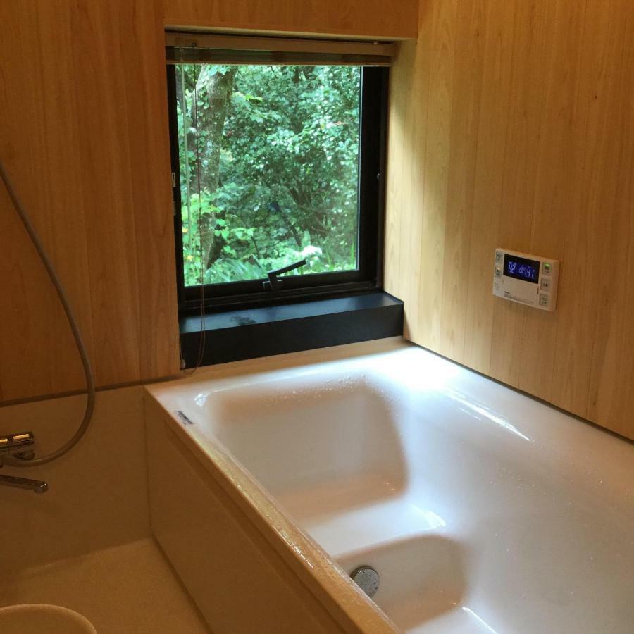 Guesthouse Kazura Nanto Exterior photo