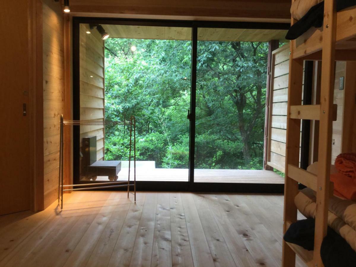 Guesthouse Kazura Nanto Exterior photo